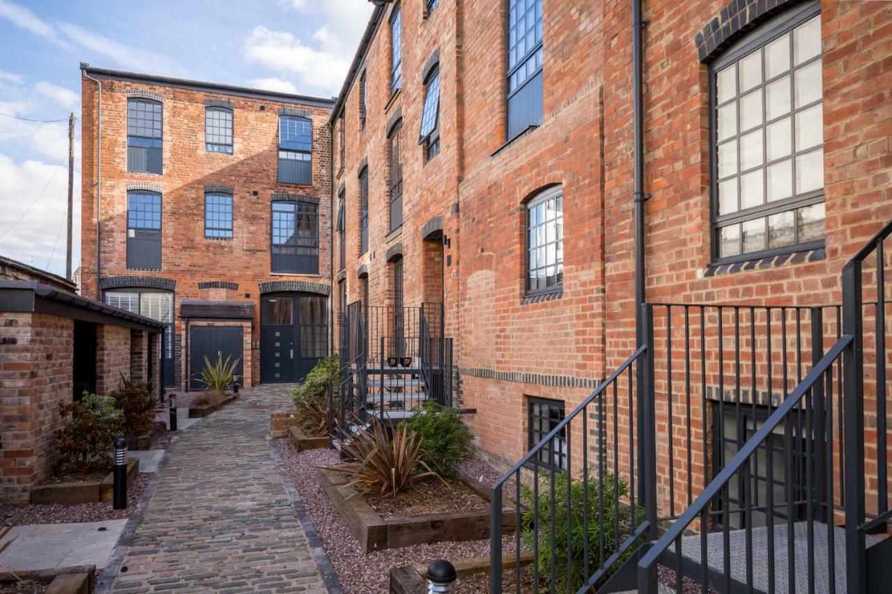 Elliot Oliver - Modern 2 Bedroom Town Centre Apartment Cheltenham Esterno foto
