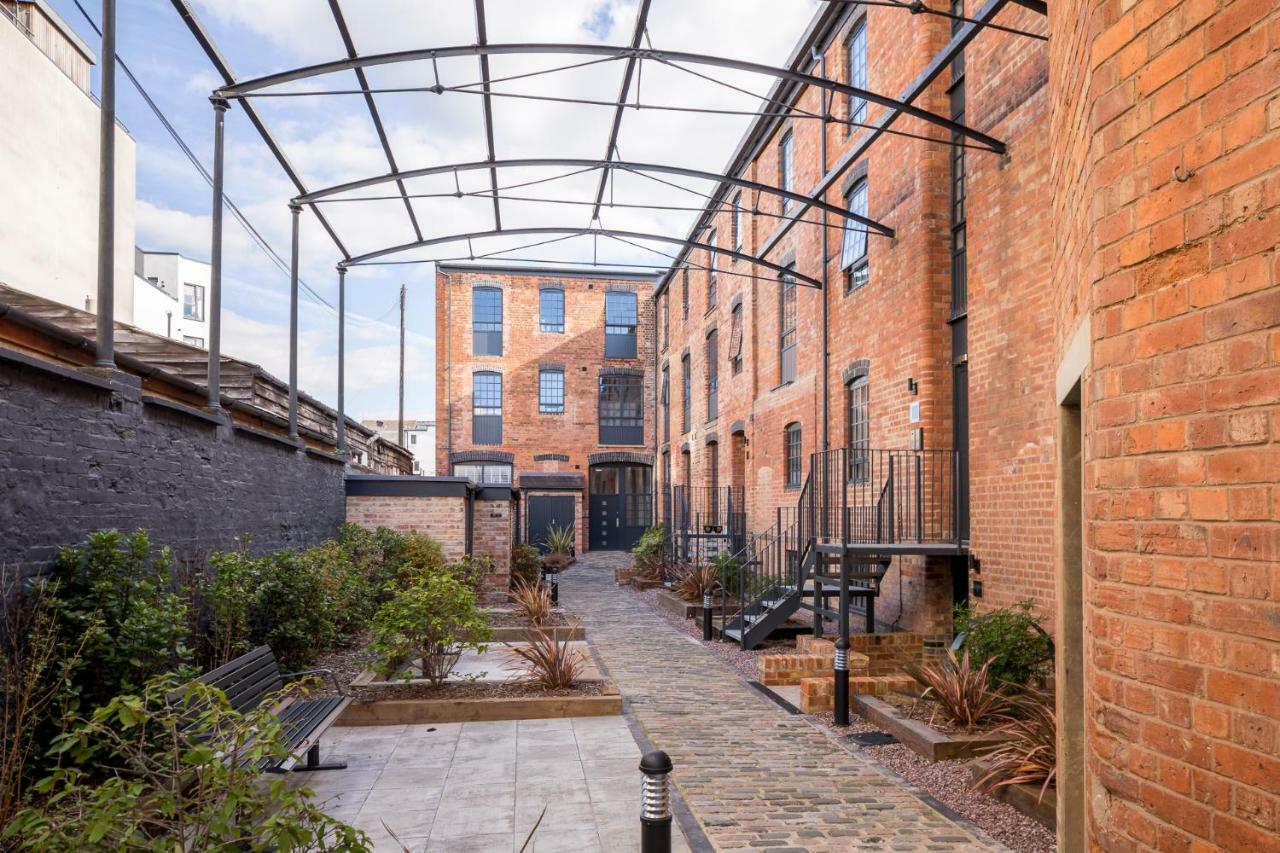 Elliot Oliver - Modern 2 Bedroom Town Centre Apartment Cheltenham Esterno foto